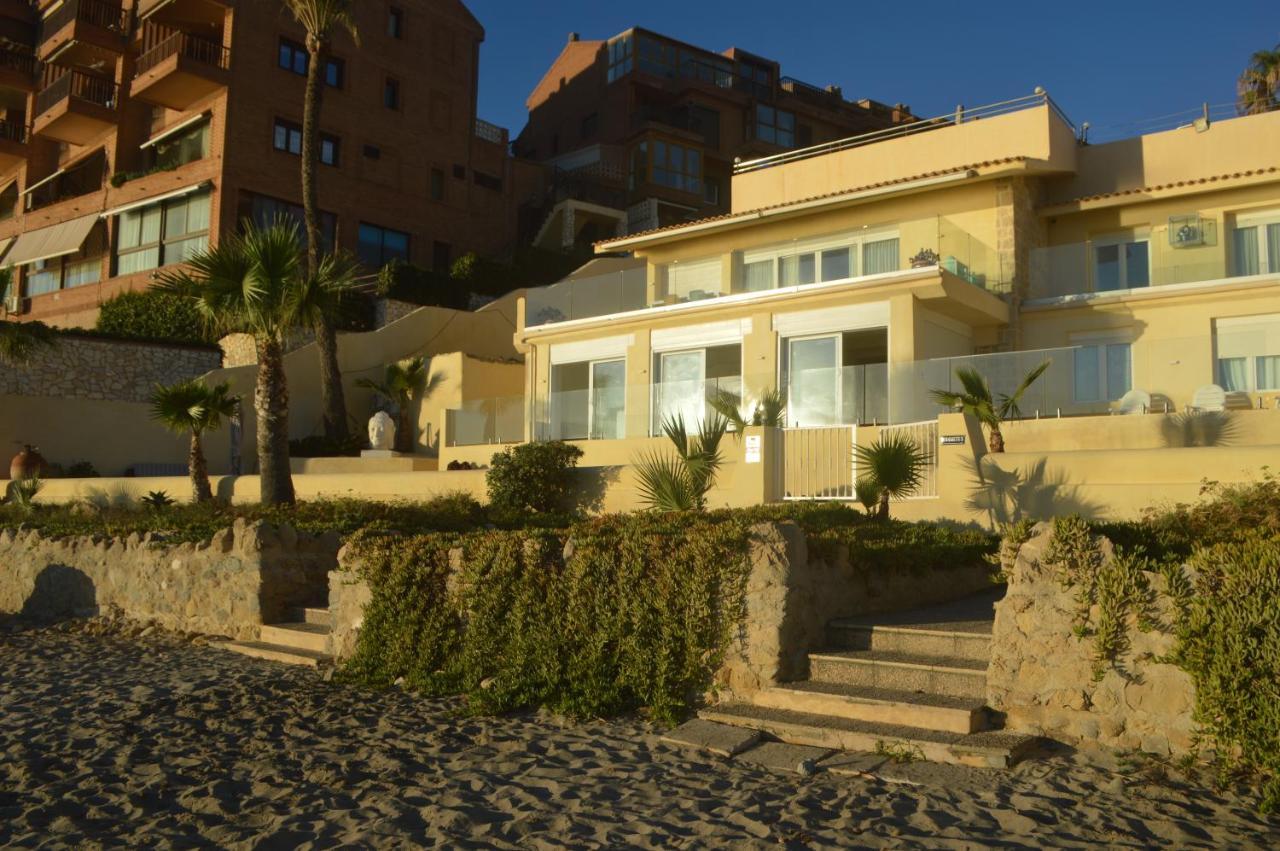 Maravilloso Apartamento Amanecer Cabo A Pie De Playa Y Mar En Chalet Roquetes لقنت المظهر الخارجي الصورة