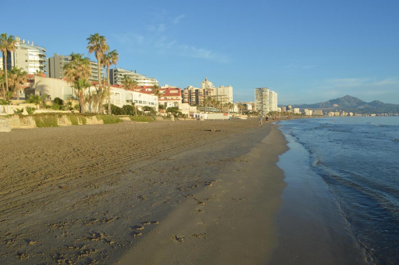 Maravilloso Apartamento Amanecer Cabo A Pie De Playa Y Mar En Chalet Roquetes لقنت المظهر الخارجي الصورة