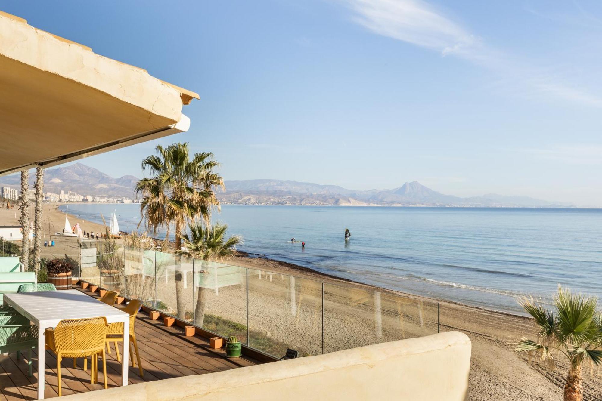Maravilloso Apartamento Amanecer Cabo A Pie De Playa Y Mar En Chalet Roquetes لقنت المظهر الخارجي الصورة