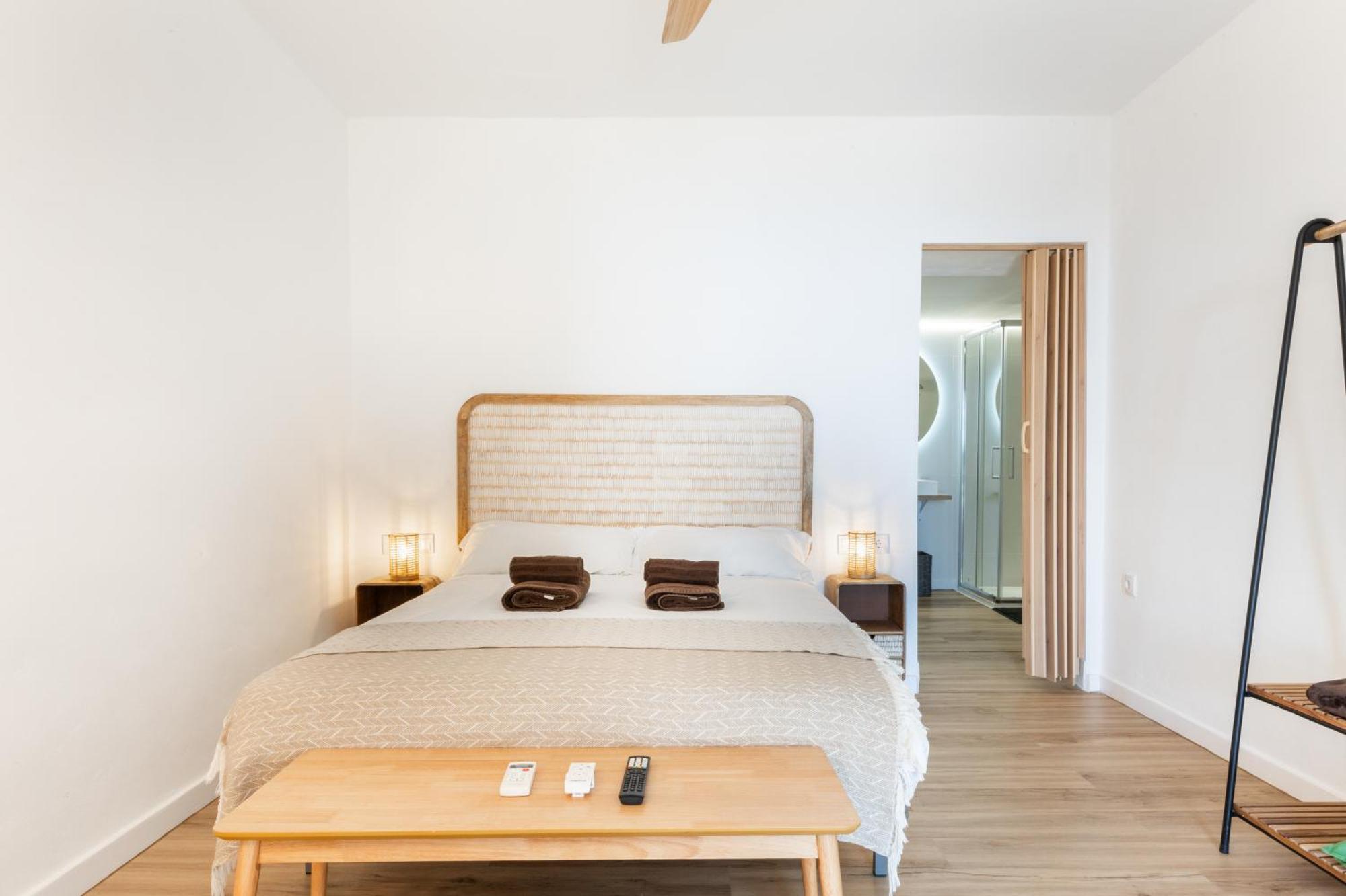 Maravilloso Apartamento Amanecer Cabo A Pie De Playa Y Mar En Chalet Roquetes لقنت المظهر الخارجي الصورة